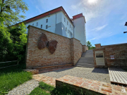 Branje-mladinske-poezije-na-lendavskem-gradu-001