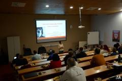 Kako-prepoznati-custveno-stisko-001