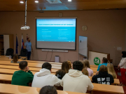 Obisk-dijakov-iz-Nove-Gorice-003
