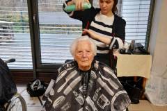 Prakticni-pouk-frizerstva-na-drugacen-nacin-009