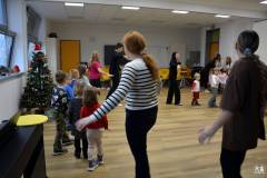 Pravljicne-ure-zakljucnih-letnikov-009