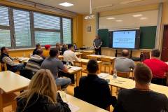 Usposabljanje-mentorjev-2023–2026-003