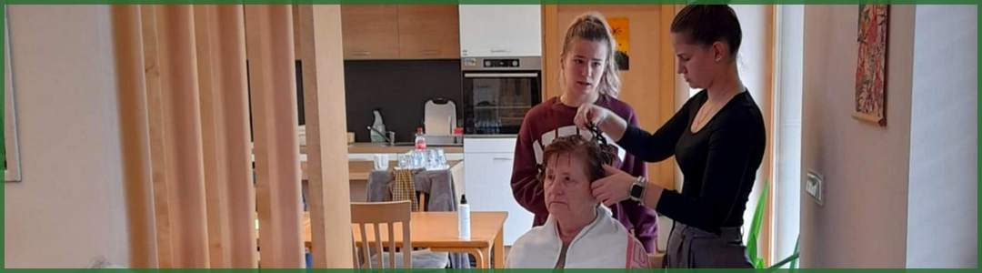 Fodrászati szolgáltatások a diákok közreműködésével az Odranci Nappali Központban